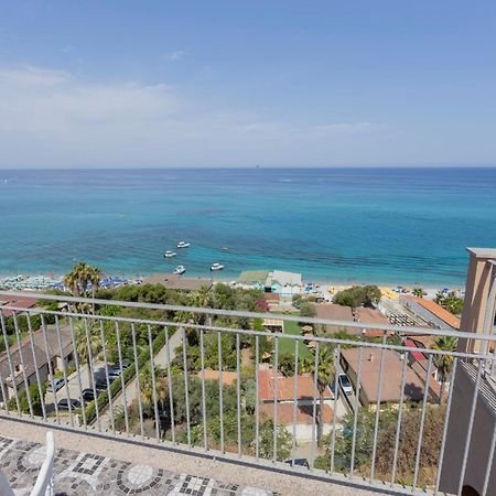 Hotel Terrazzo Sul Mare Tropea Exterior photo