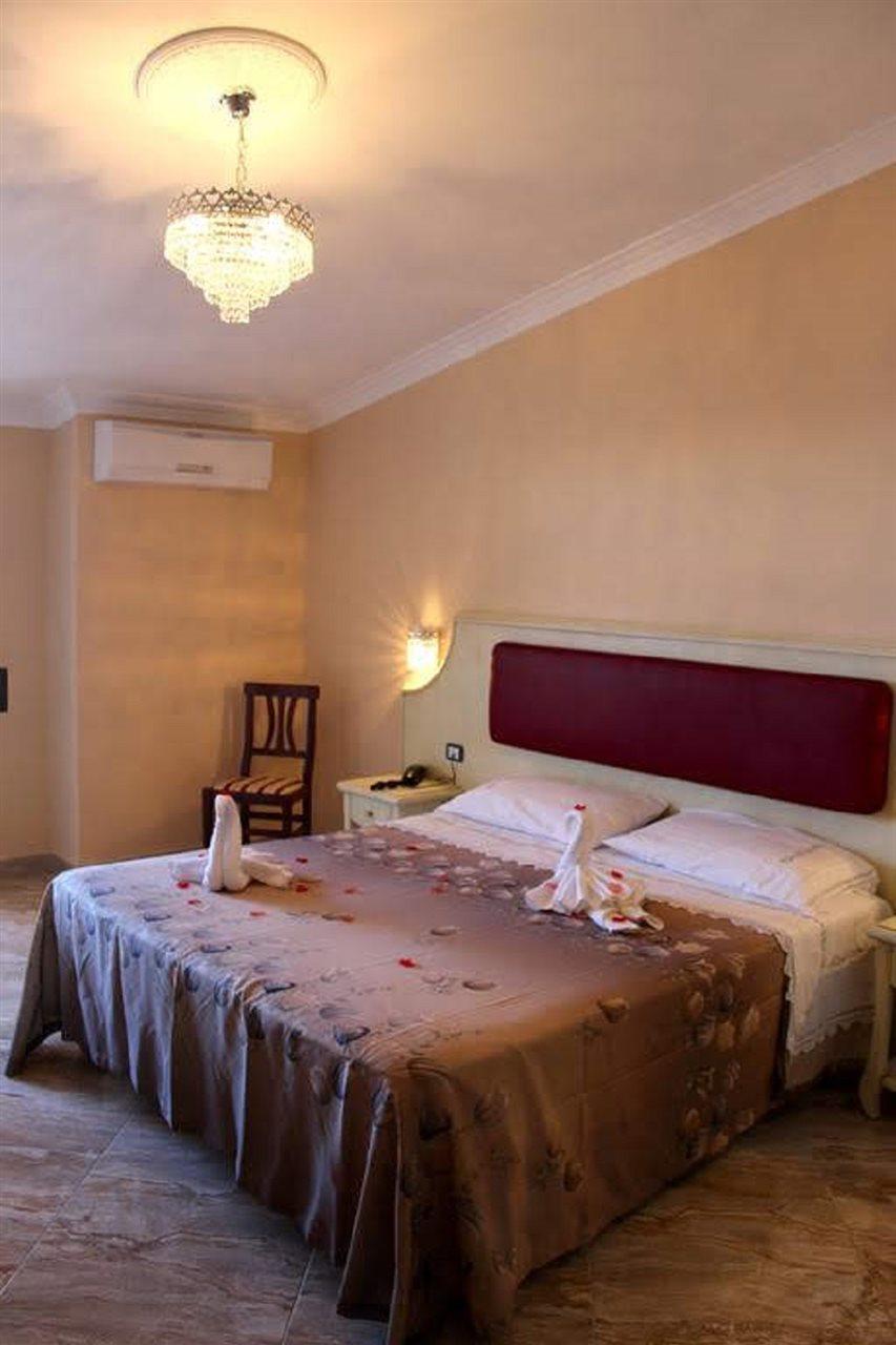 Hotel Terrazzo Sul Mare Tropea Exterior photo