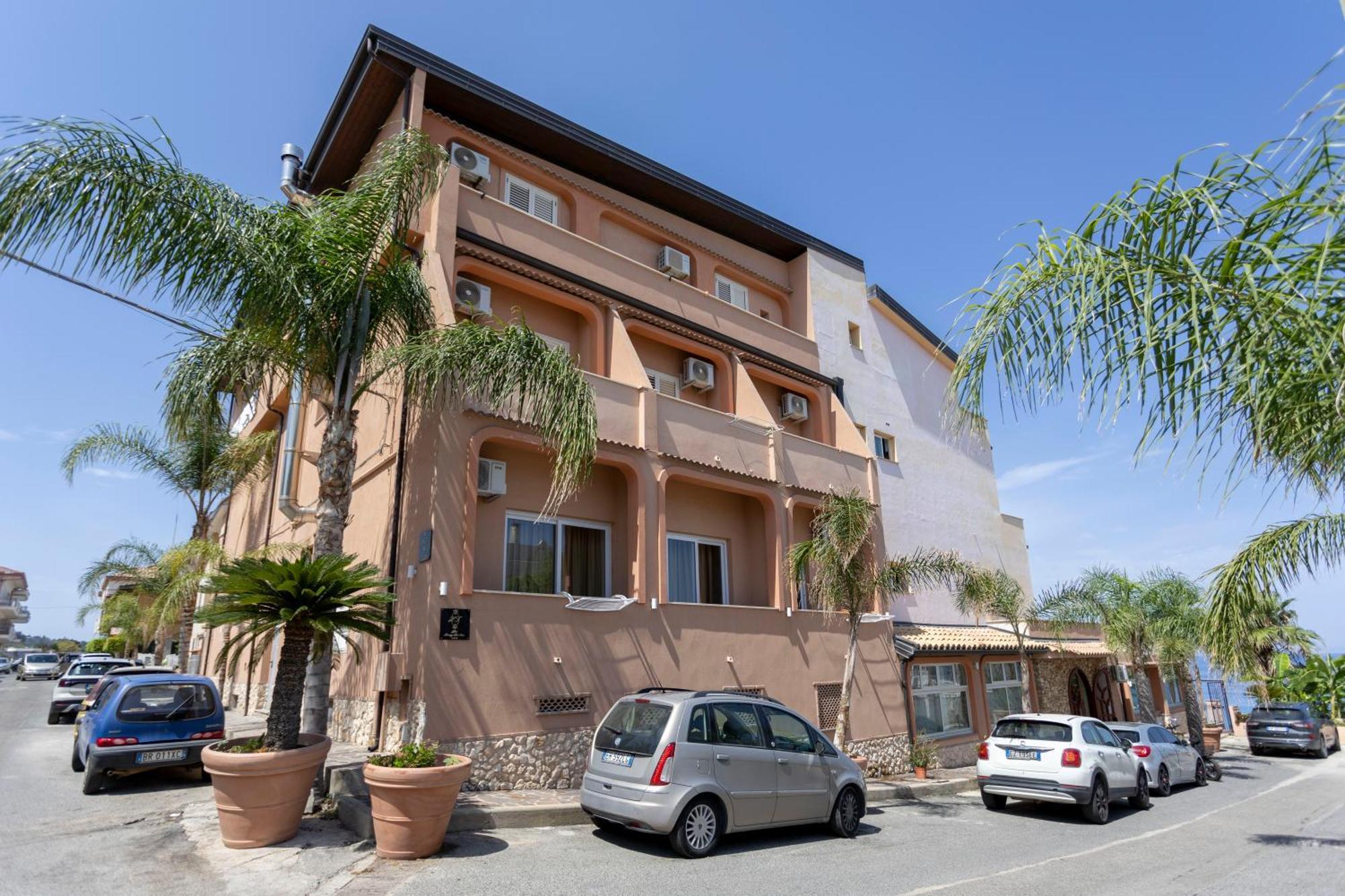 Hotel Terrazzo Sul Mare Tropea Exterior photo