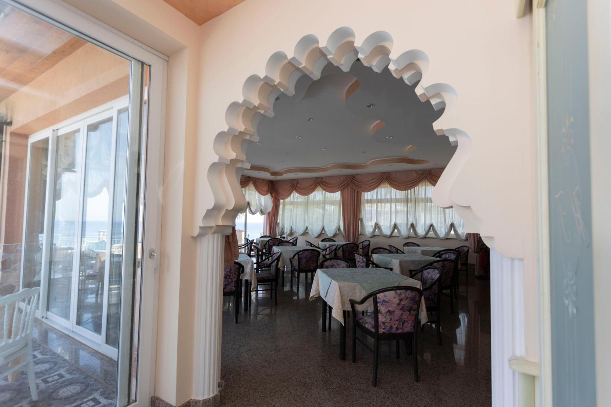 Hotel Terrazzo Sul Mare Tropea Exterior photo