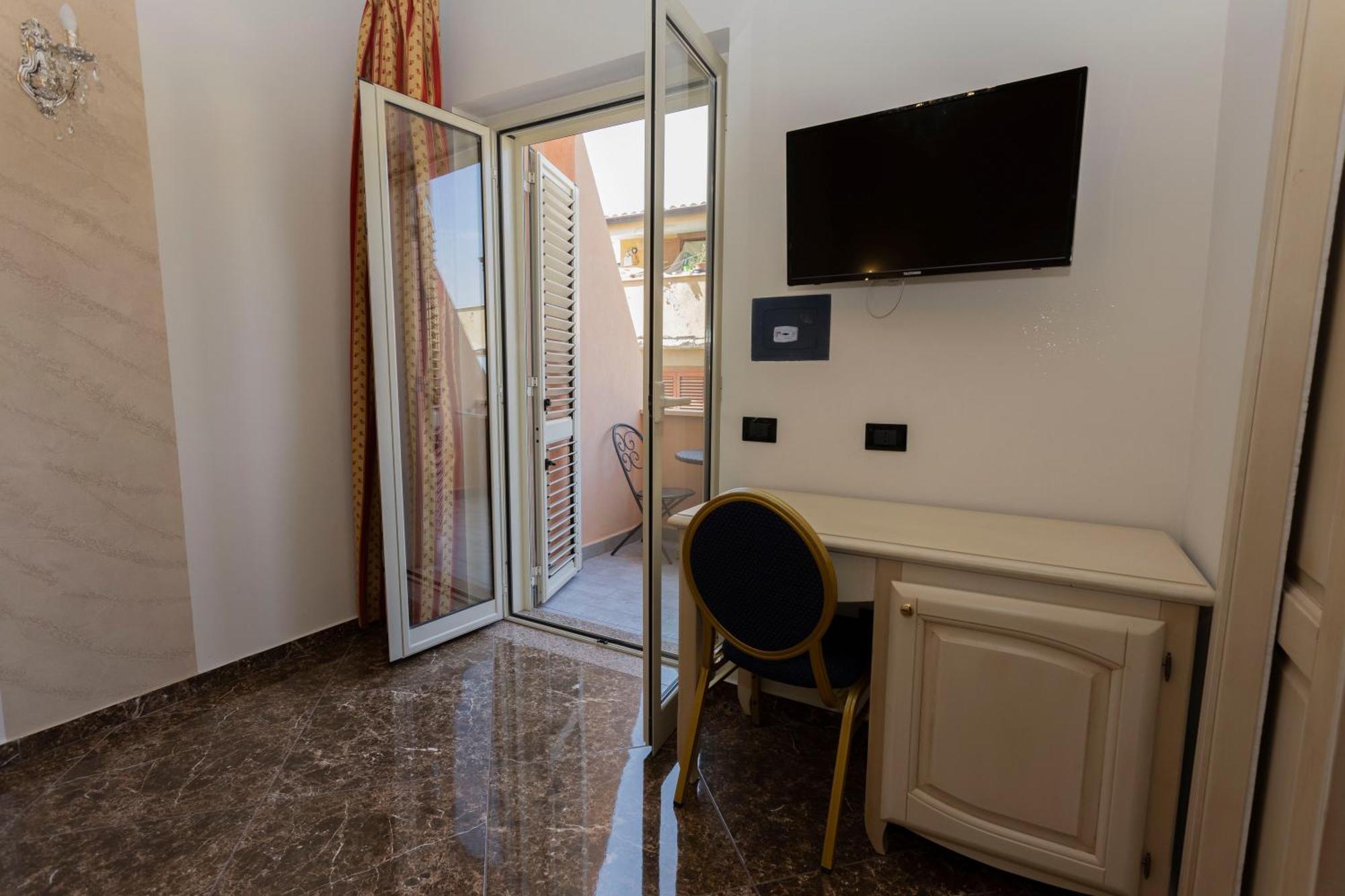 Hotel Terrazzo Sul Mare Tropea Exterior photo