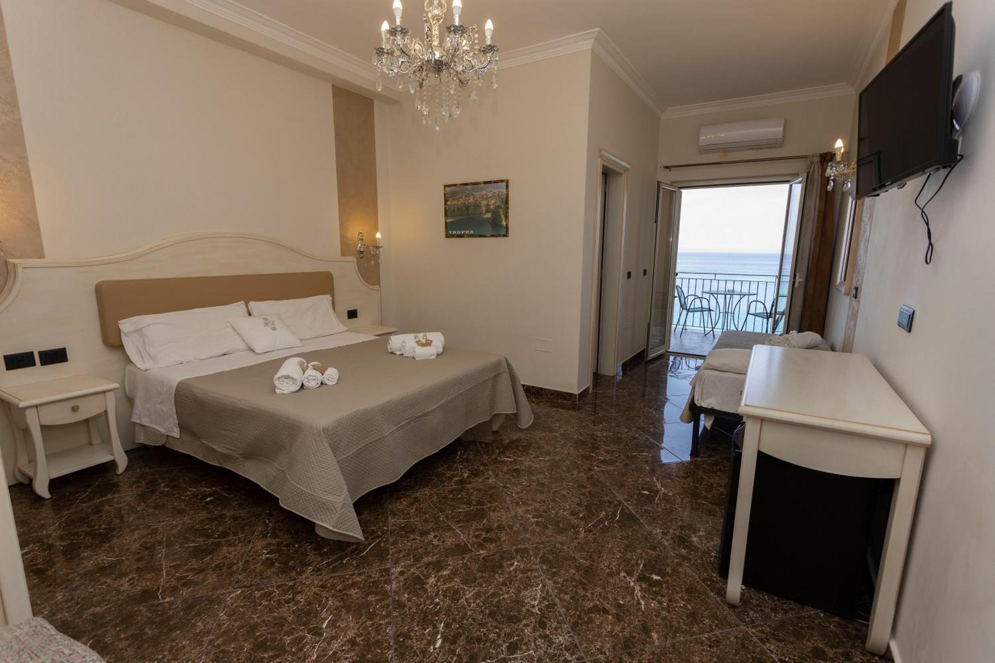Hotel Terrazzo Sul Mare Tropea Exterior photo