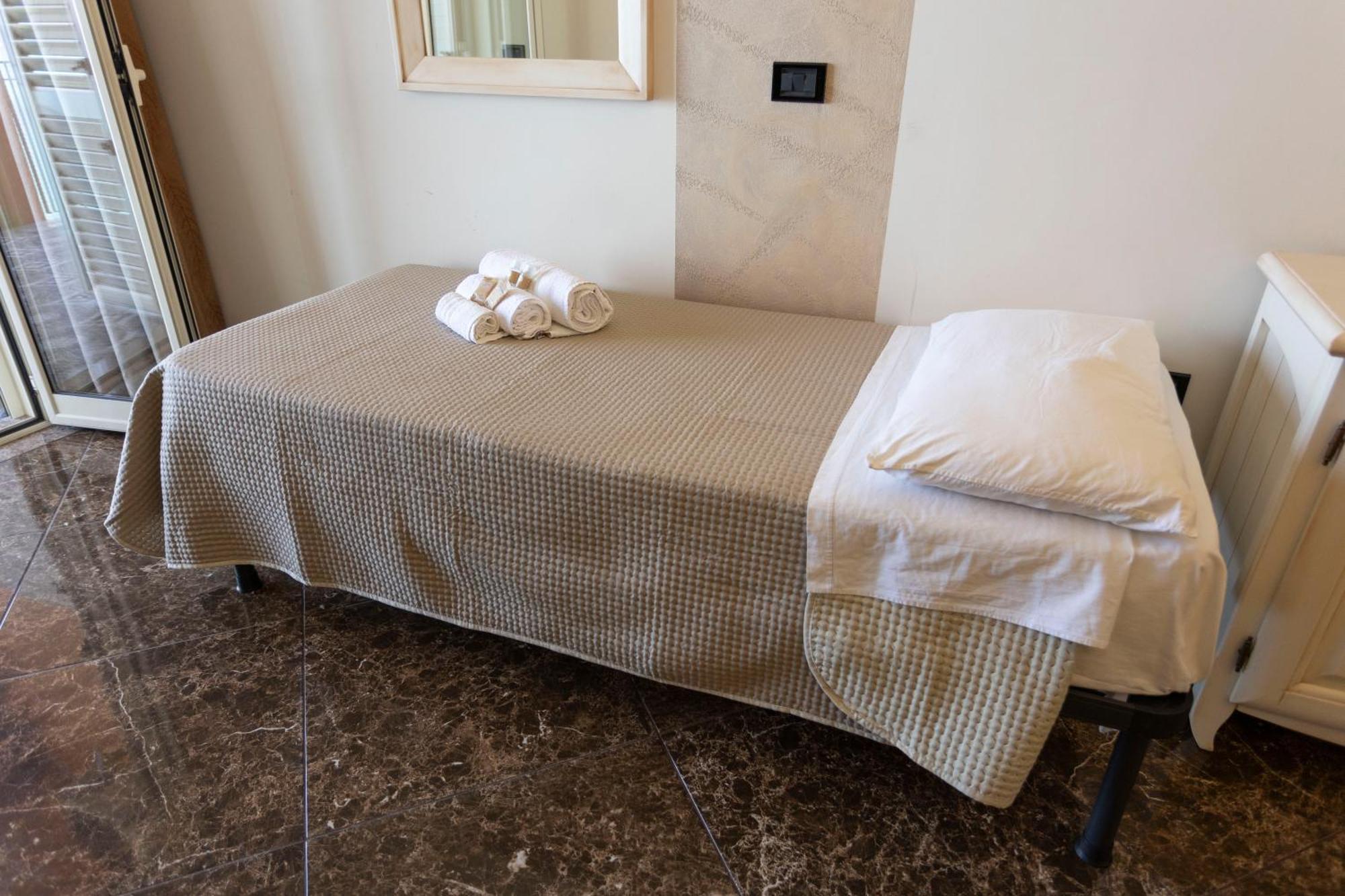 Hotel Terrazzo Sul Mare Tropea Exterior photo