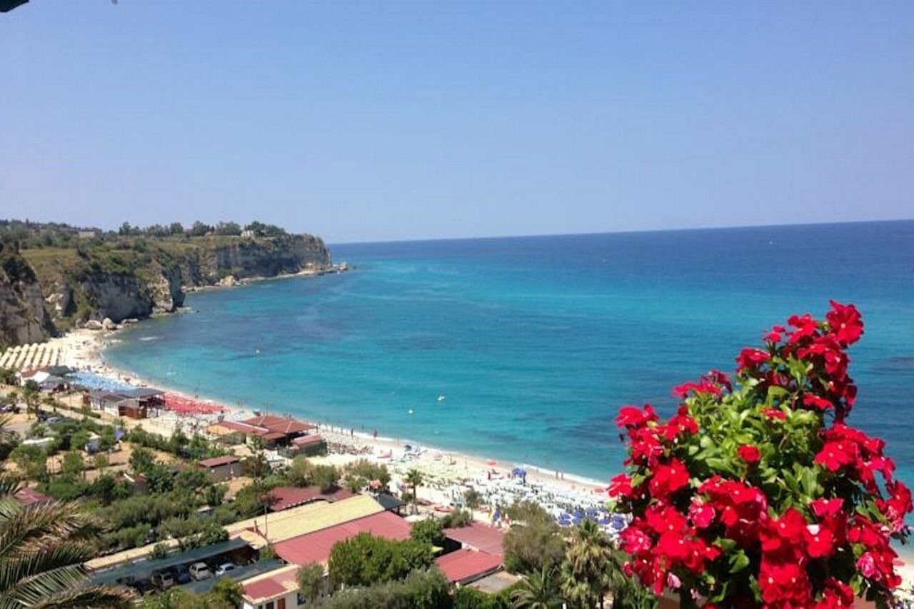 Hotel Terrazzo Sul Mare Tropea Exterior photo